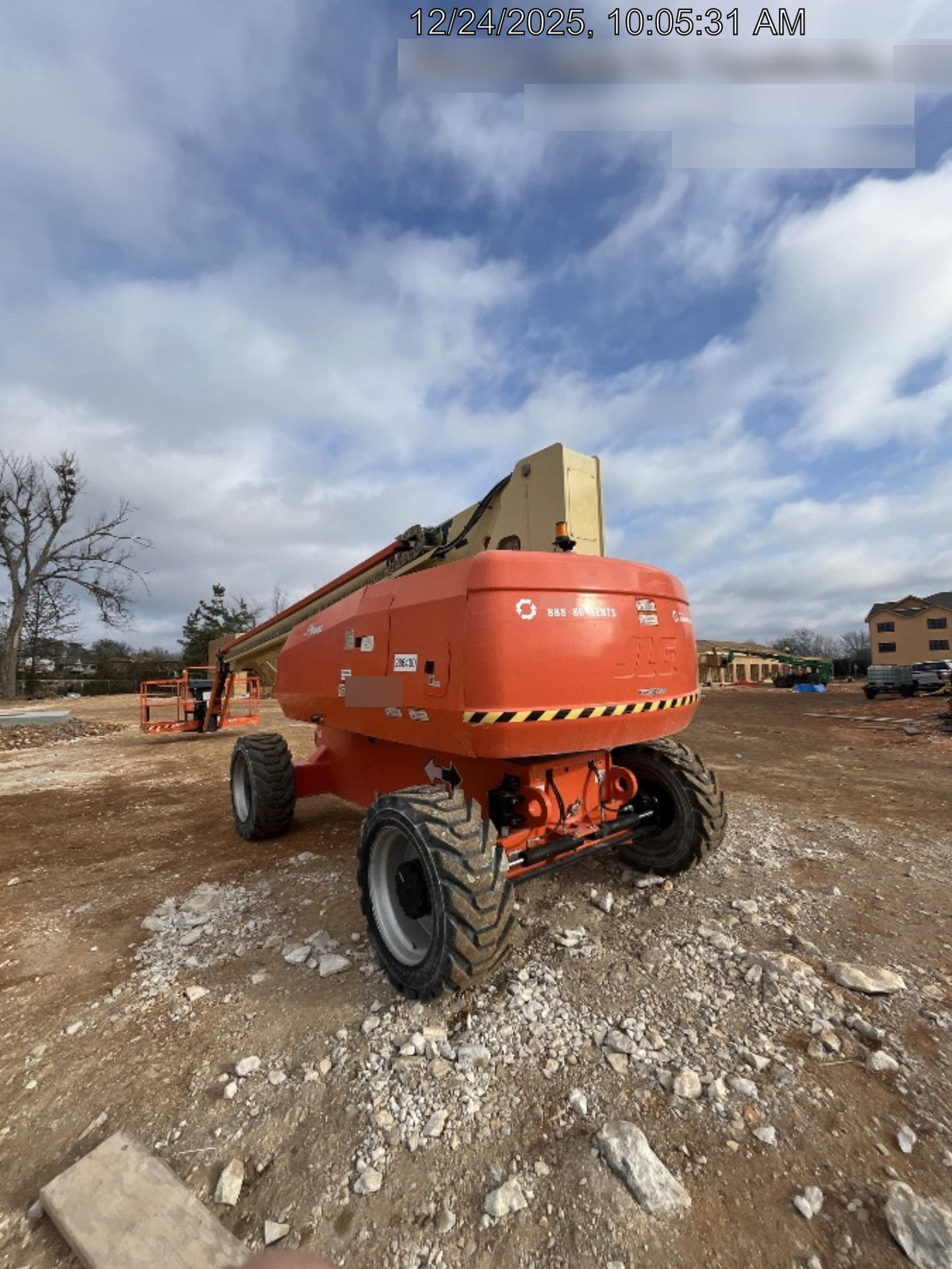 2022 JLG 860SJ