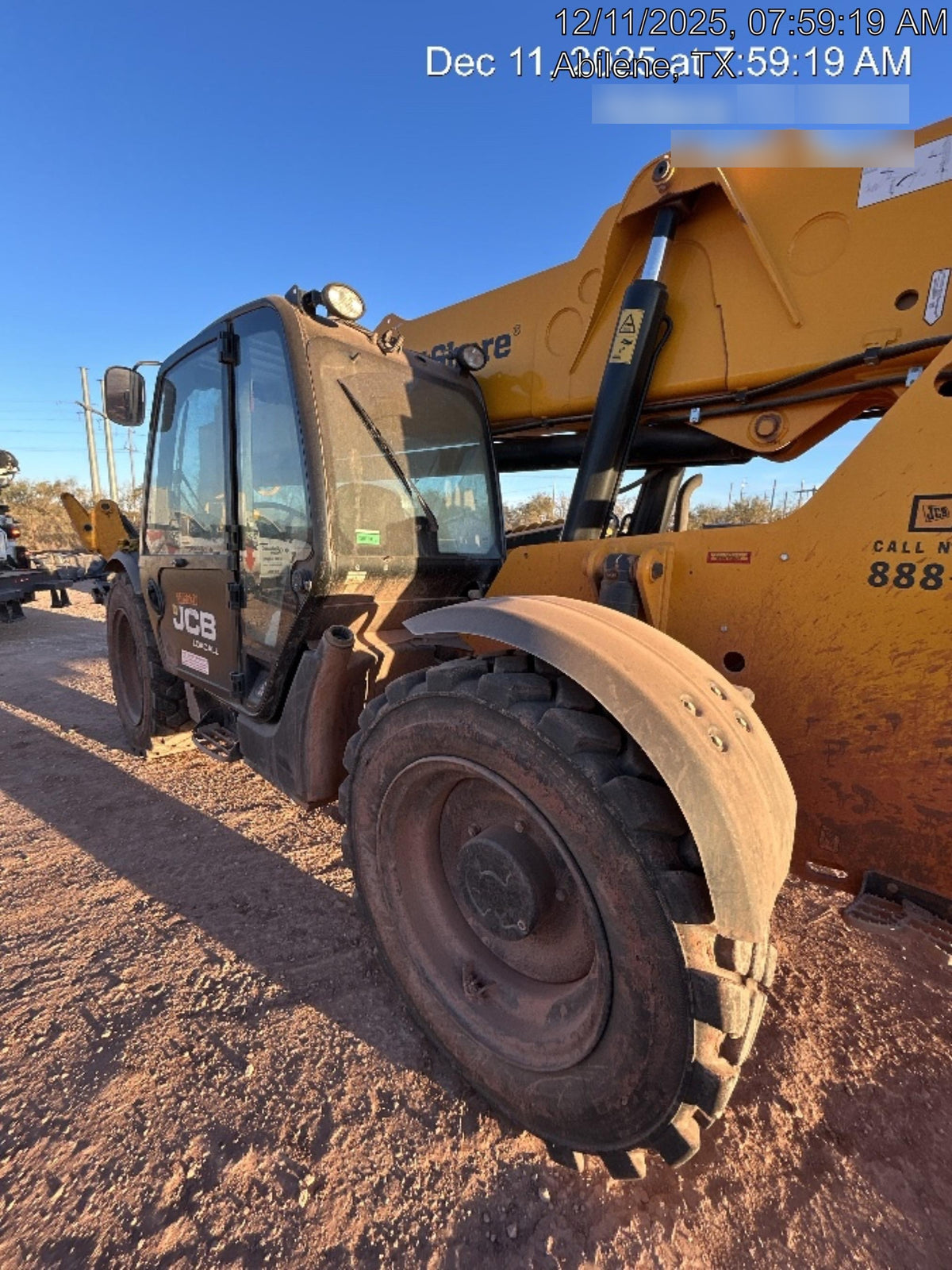 2025 JCB 512-56