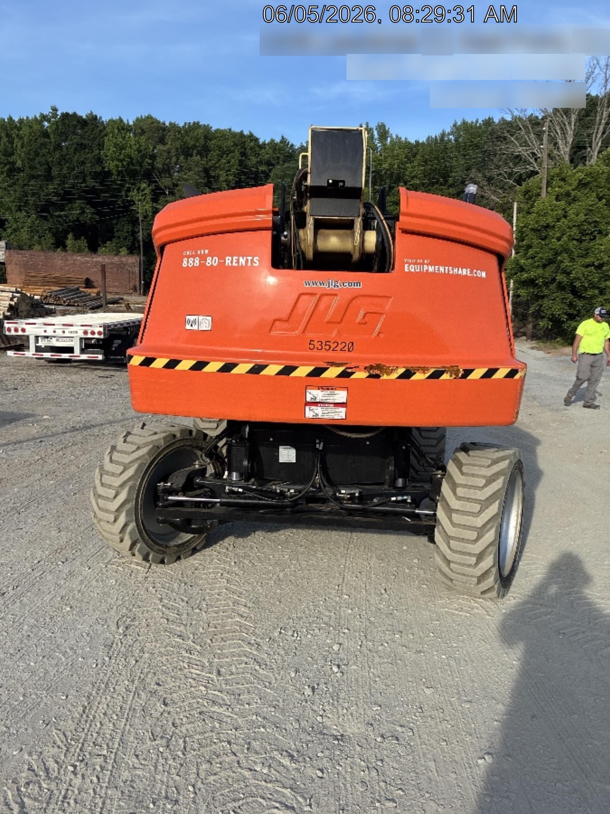 2025 JLG 660SJ