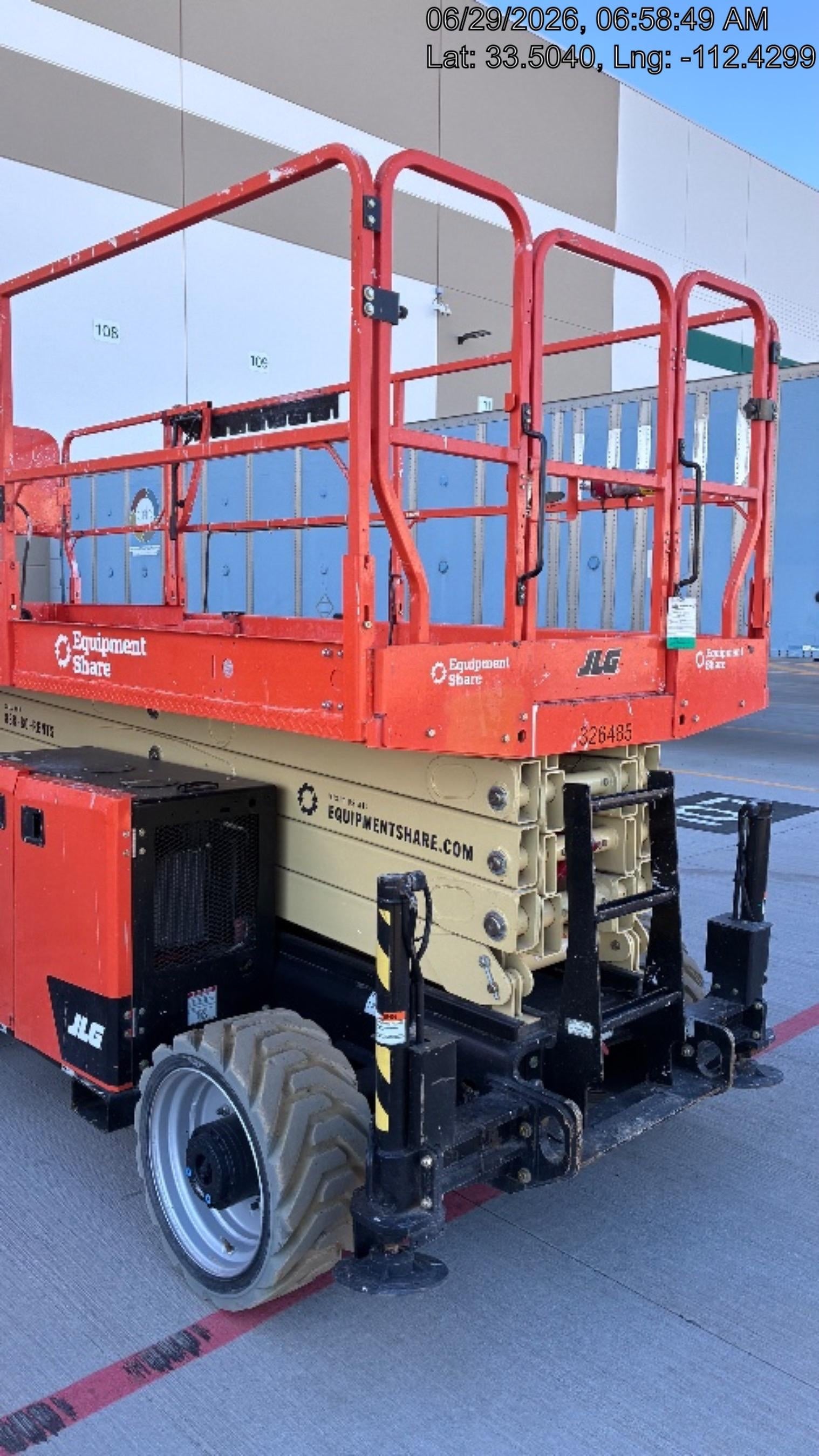 2023 JLG RT4069