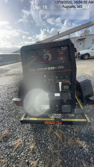 2021 Lincoln Electric Vantage 322 Vantage 322 Ready Pak 3 w/ Decals, ORANGE (includes trailer, cable rack, fender light kit) NO Telematics