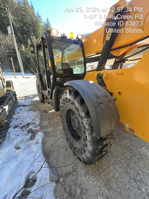 2020 JCB 509-42 Canopy, Solid Tires, Work Lights, Beacon, Aux Hydraulics, Back up Alarm, Lifting Eye, ES Decals