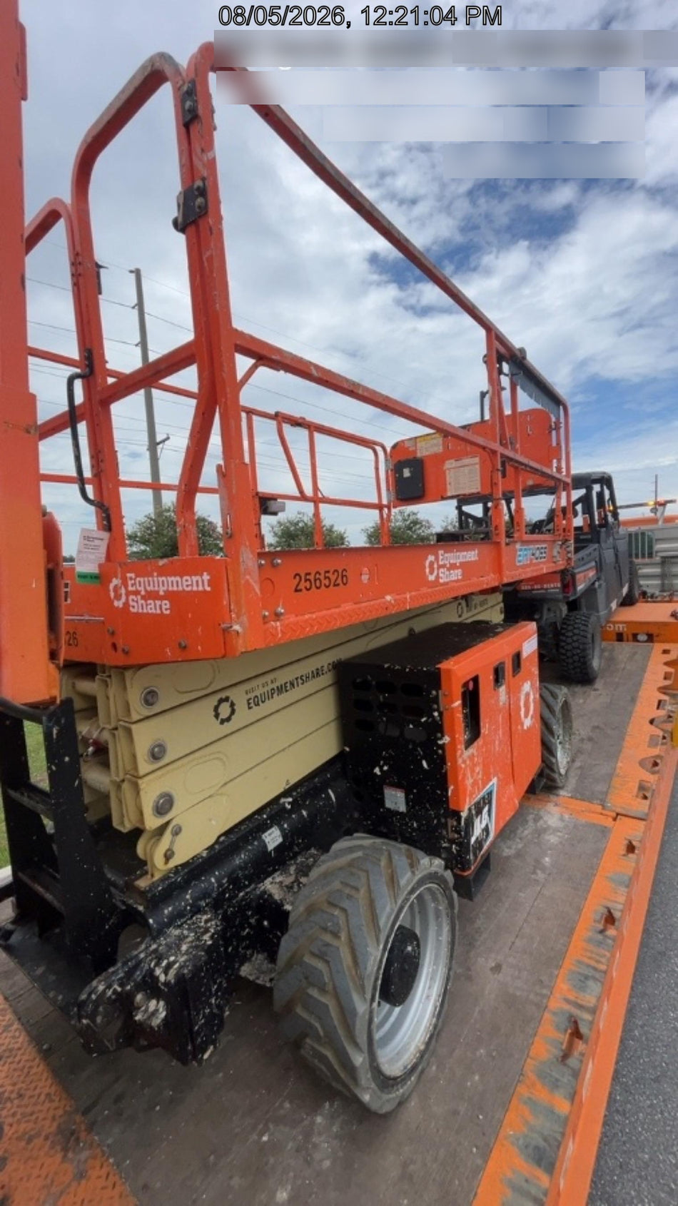 2022 JLG ERT4069