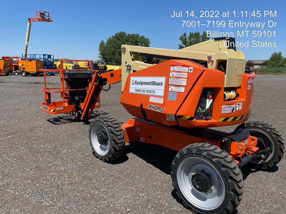2022 JLG 340AJ