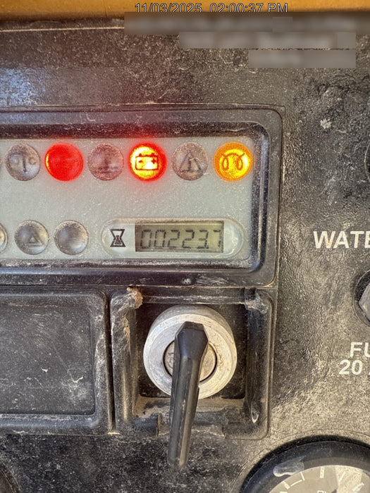 2020 Vac-Tron LP573XDT 24 HP Kohler Diesel Engine (Tier 4 Final), Includes 500 Gallon Debris Tank w/ Hydraulic Tilt, two (2) 100 Gallon Water Tanks, Low Profile Torsion Axles (12,000 GVWR), Manual Jack