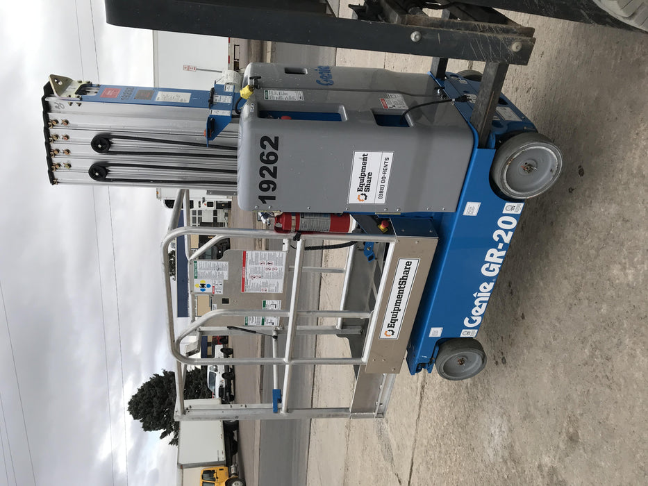 2018 GENIE GR-20
