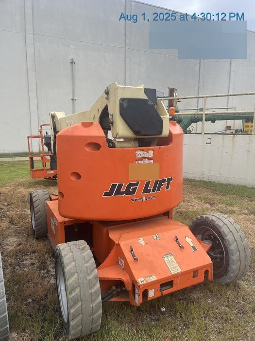 2019 JLG E450AJ