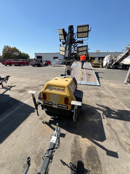 Allmand NLV3GR (4) LED Light Fixture 350W, 23' Vertical Mast, 3kW Prime, Towable, Deep Sea L401, Leveling Jacks, Yanmar T4F 5.8hp