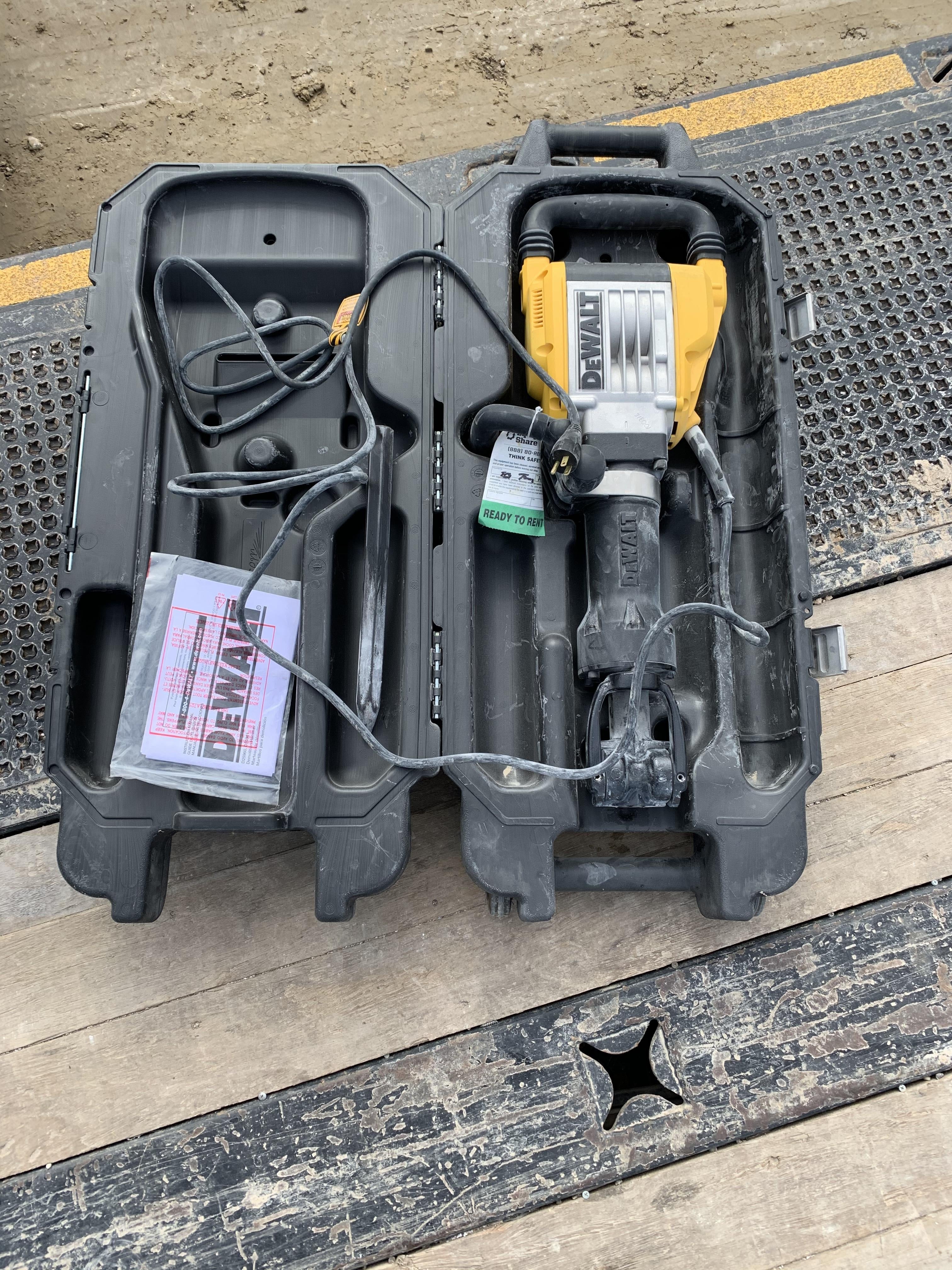 2020 DEWALT D25960K