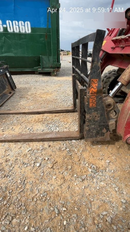 2022 ARROW MATERIAL HANDLING 48" Pallet Forks - Arrow