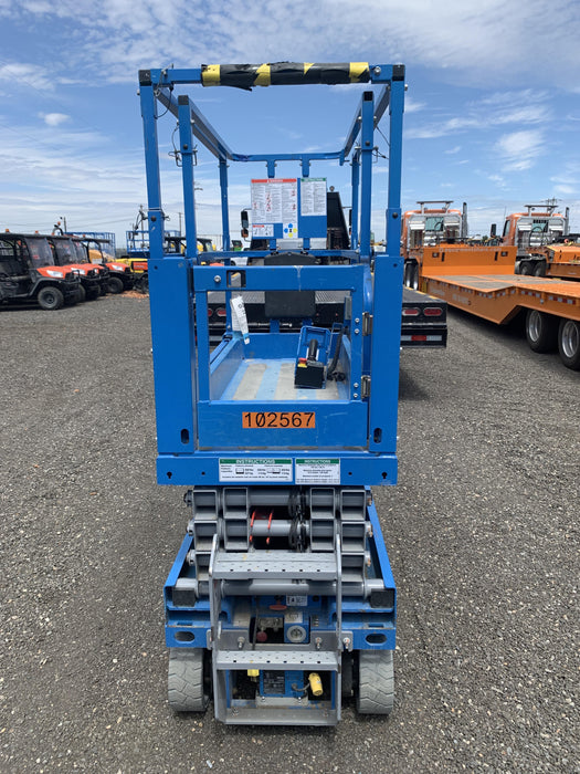 2020 Genie GS-1930 Solid Non Marking Tires, Beacon, Folding rails with half height swing gate, 800W Inverter