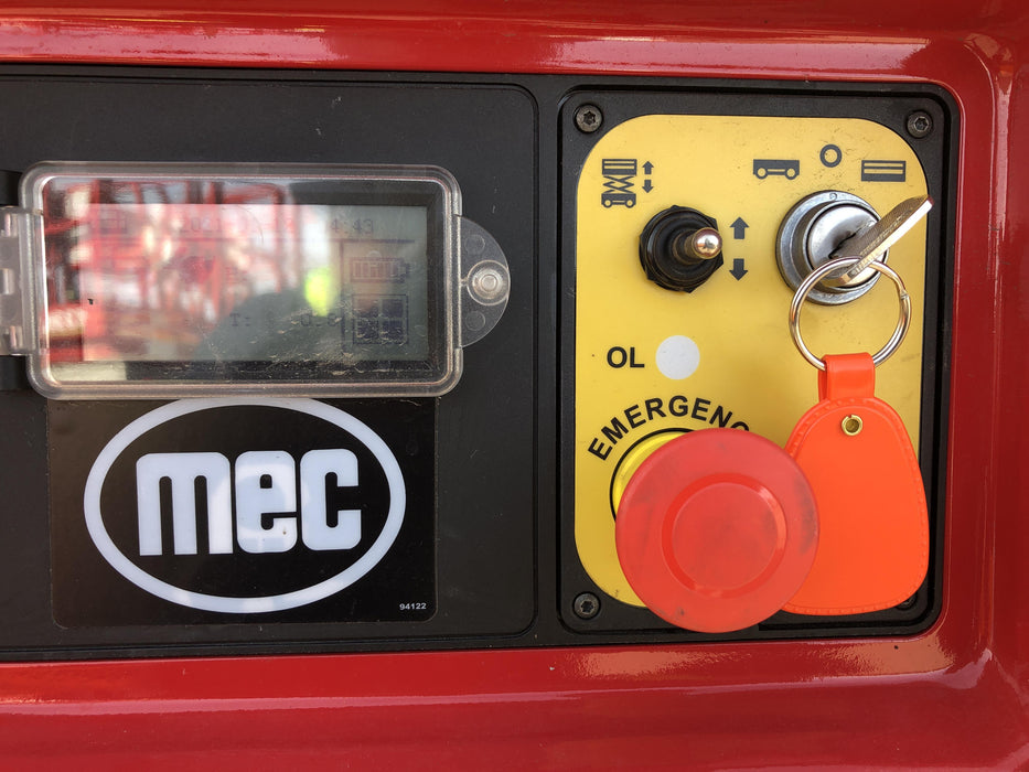 2020 MEC 1330SE Solid NM Tires, Steel Swing out Doors, LCS, Beacon, 900W Inverter