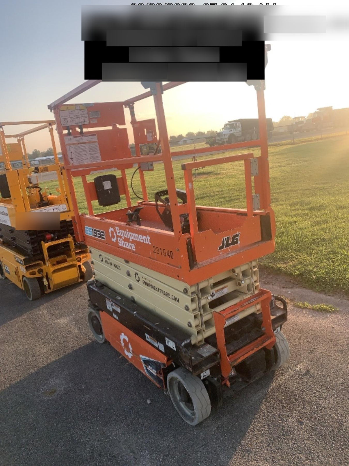 2022 JLG ES1932