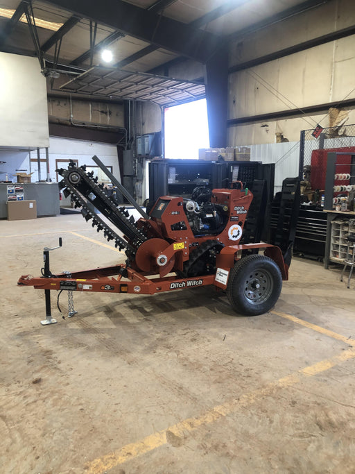 2020 DITCH WITCH C24XA