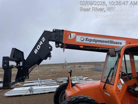 2020 SKYTRAK 8042