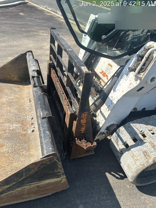 2020 EMKAY 48" Pallet Forks - Emkay