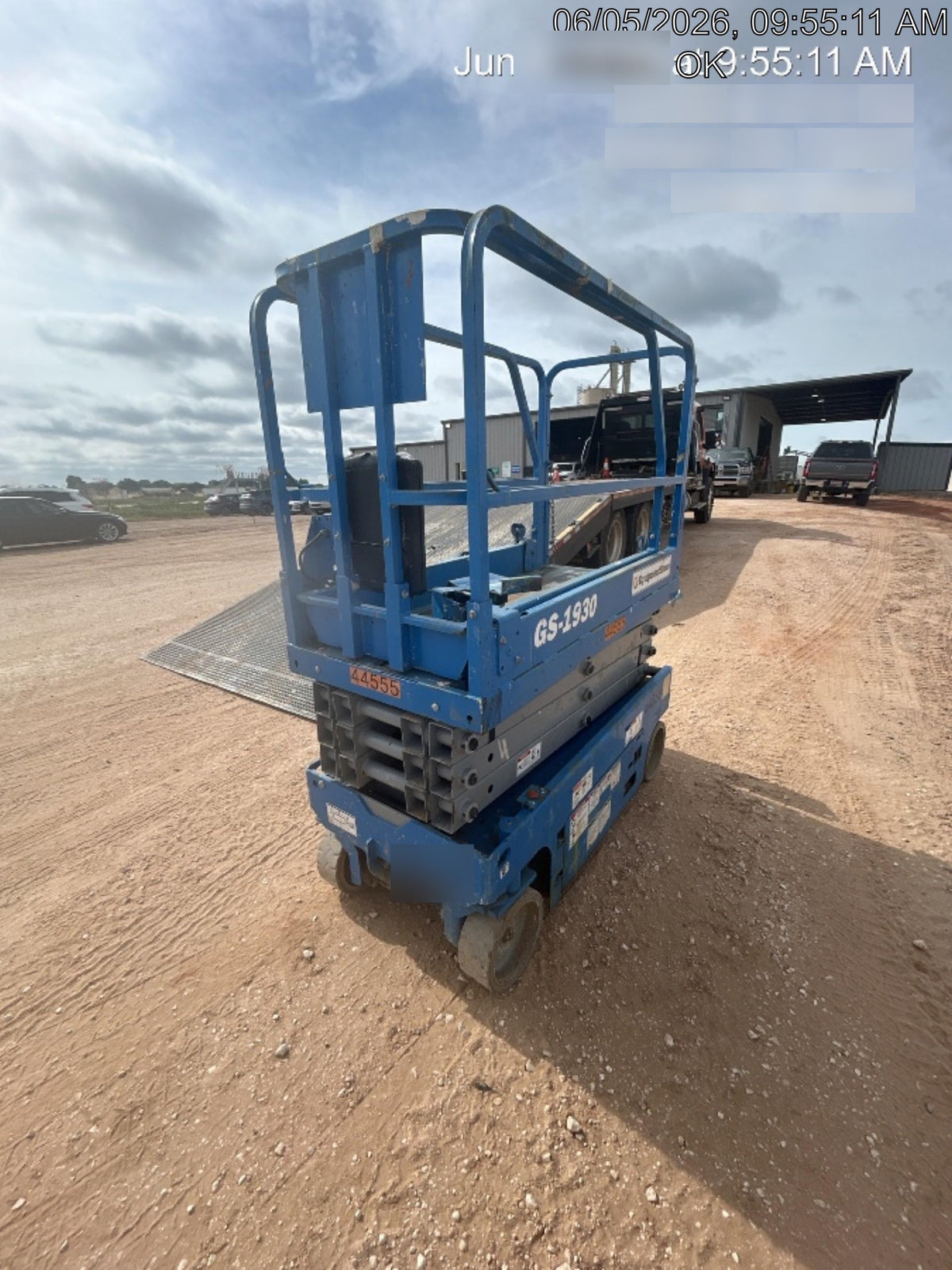 2019 Genie GS-1930 Fixed rails with chain Entry