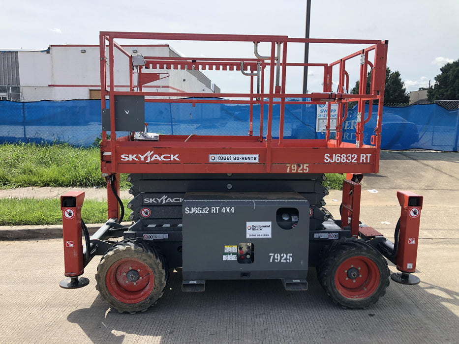 2018 SKYJACK SJ6832 RT
