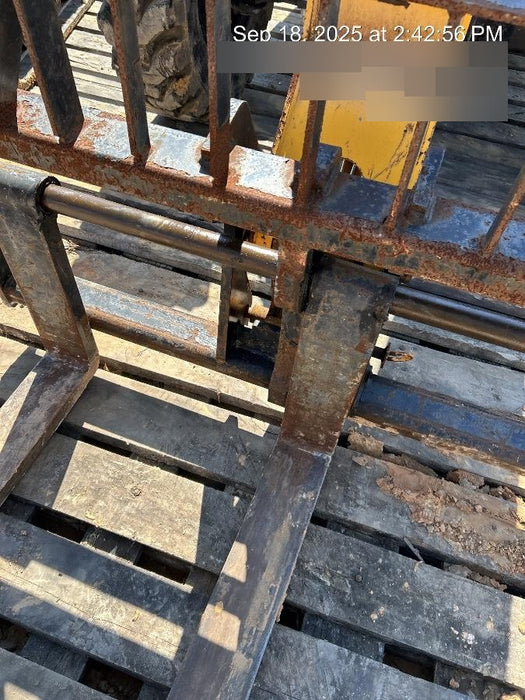 2019 JCB 509-42 74 HP w/CAB/HVAC, Beacon, Aux Hydraulics, Worklights, Solid Tires