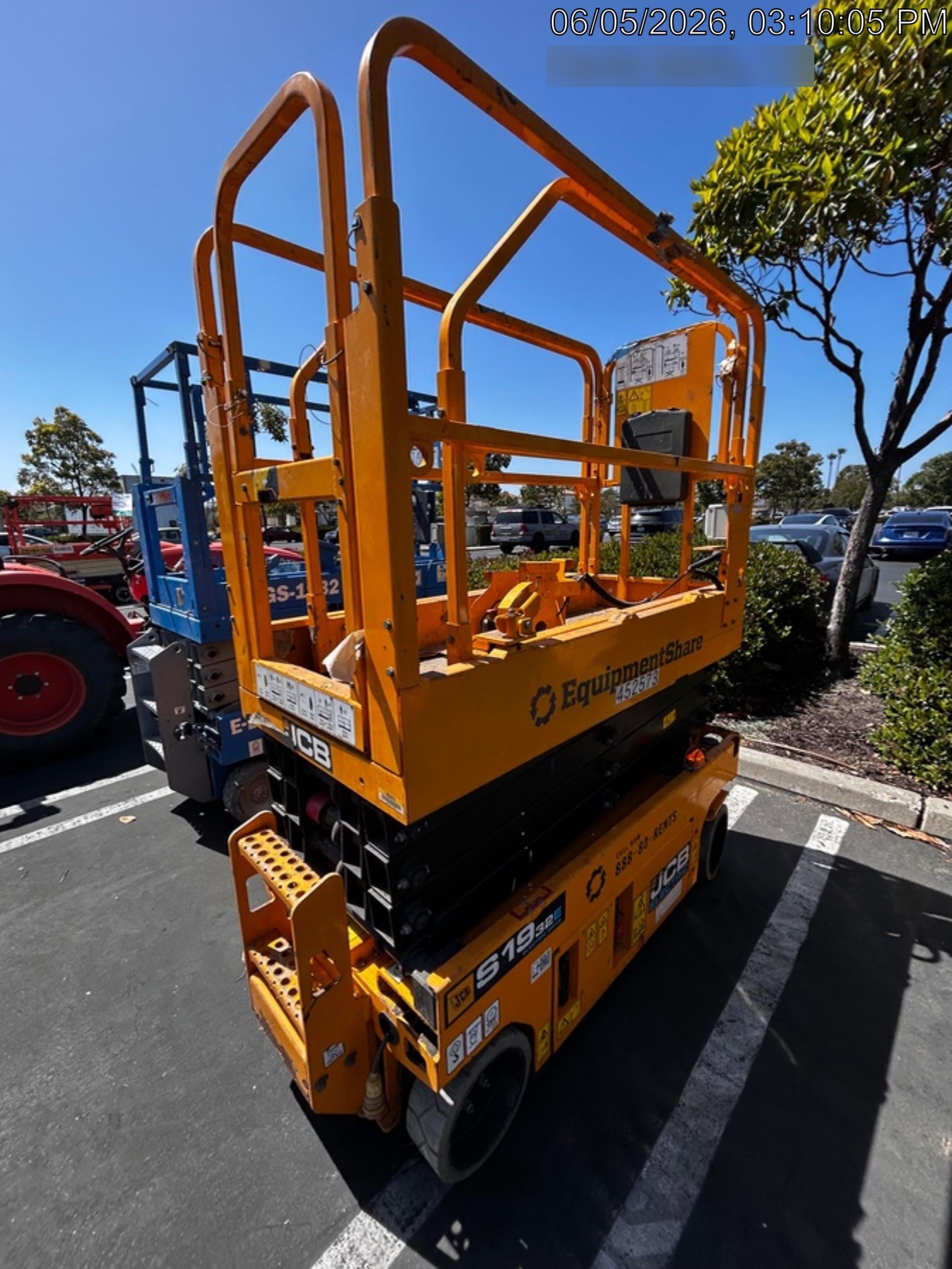 2024 JCB S1932E