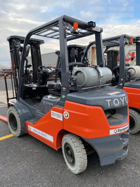 2022 TOYOTA 50-8FGU25