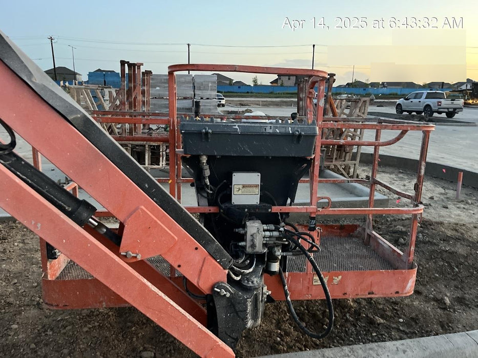 2019 JLG 660SJ