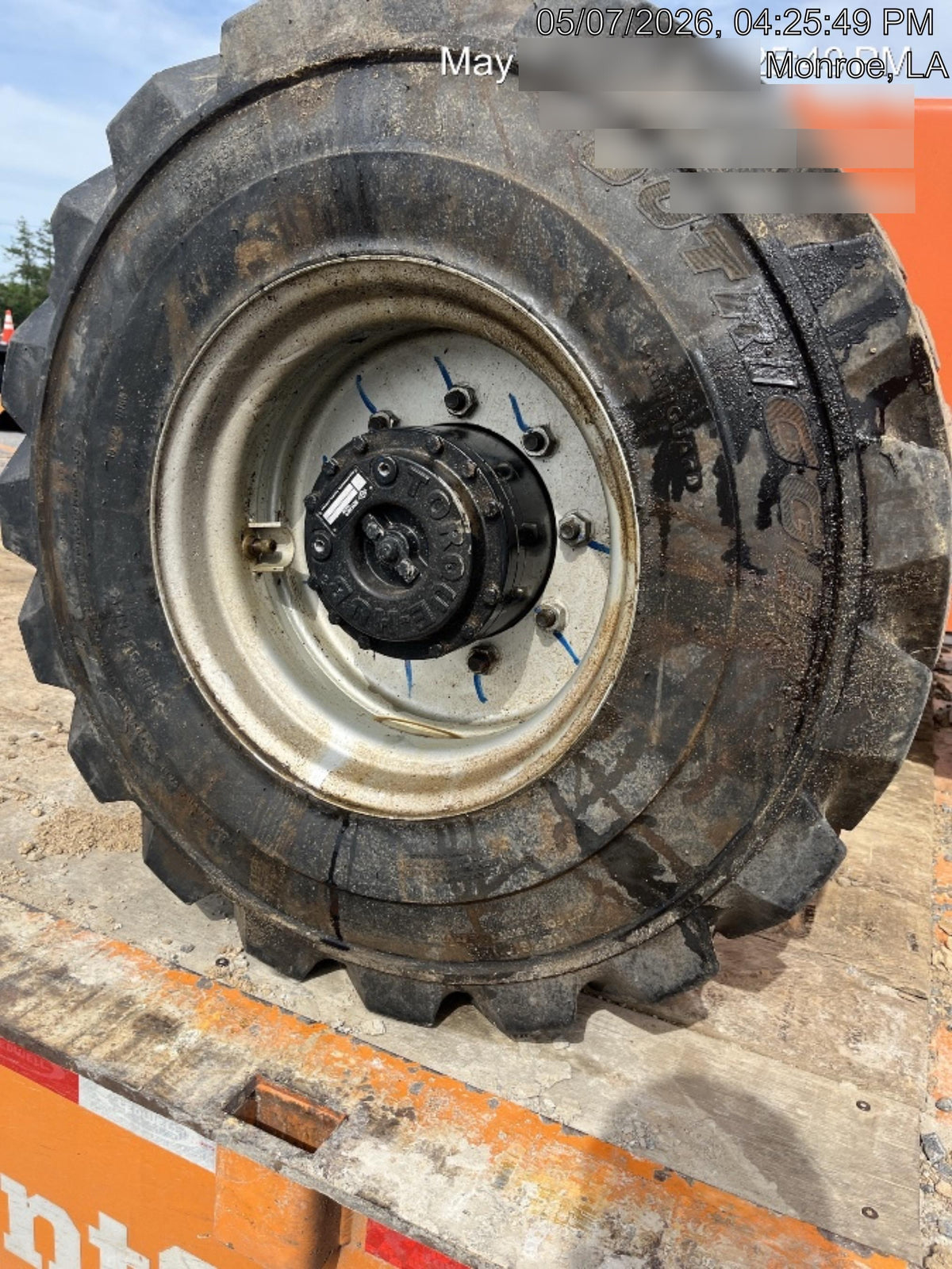 2023 JLG 460SJ