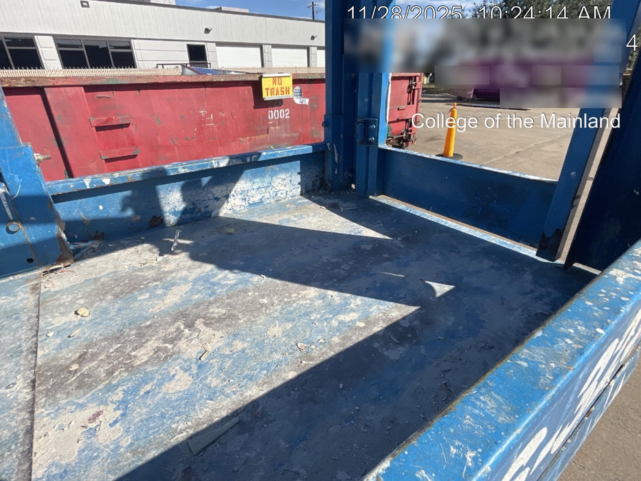 2017 Genie GS-3232 Genie GS3232 Narrow 32' Scissor Lift