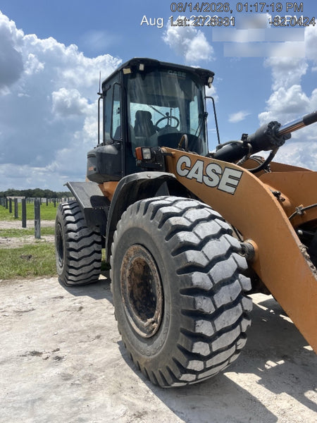 2022 CASE 821G