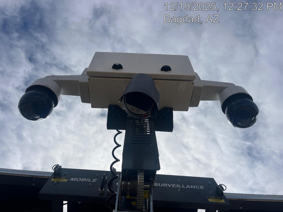 2025 NATIONAL SIGNAL Sunray Solar-Powered Mobile Integrator Tower