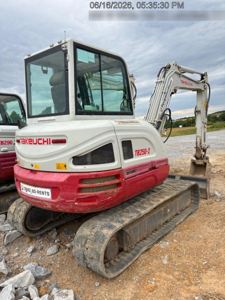 2020 TAKEUCHI TB250-2C