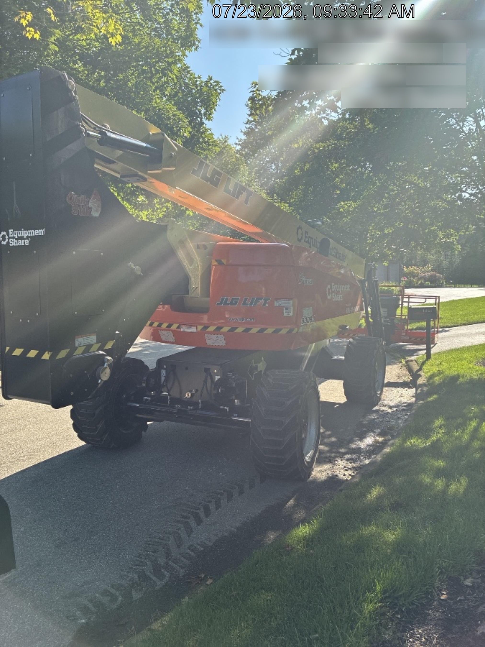 2025 JLG 800AJ