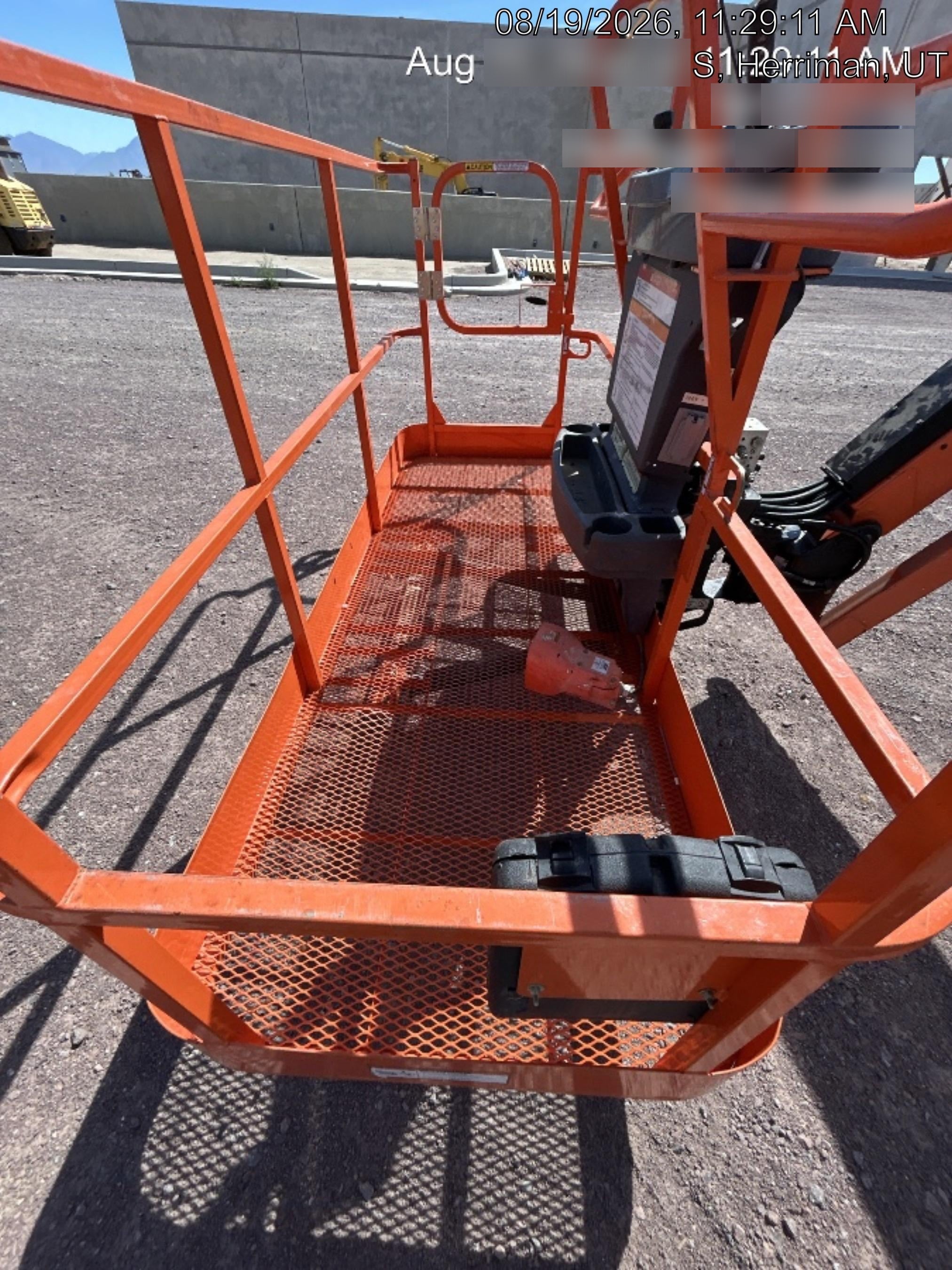 2021 JLG 660SJ