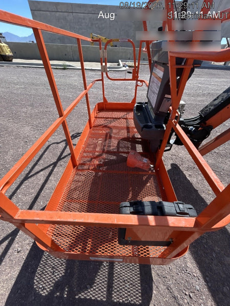 2021 JLG 660SJ