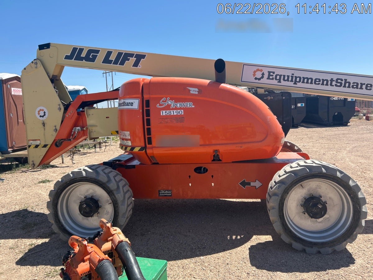 2021 JLG 600AJ
