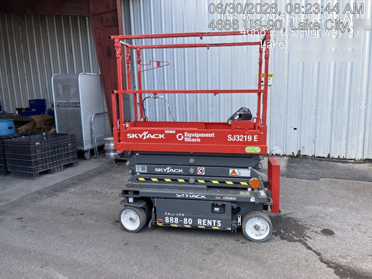2024 Skyjack SJ3219 Electric Drive, Sld NM Tires, DBcns, RFRails, Power to Platform, T3 + Access Control