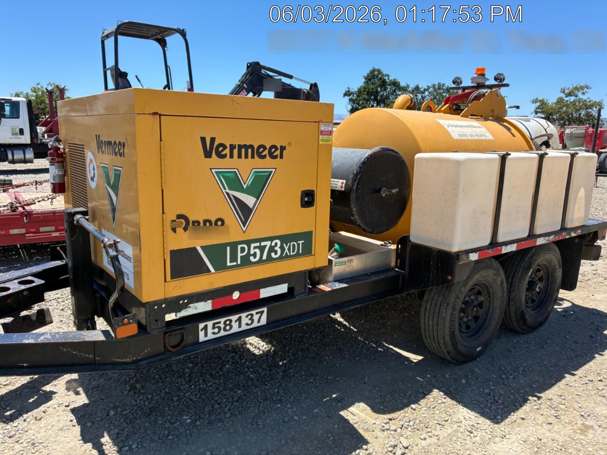2021 VAC-TRON LP573XDT