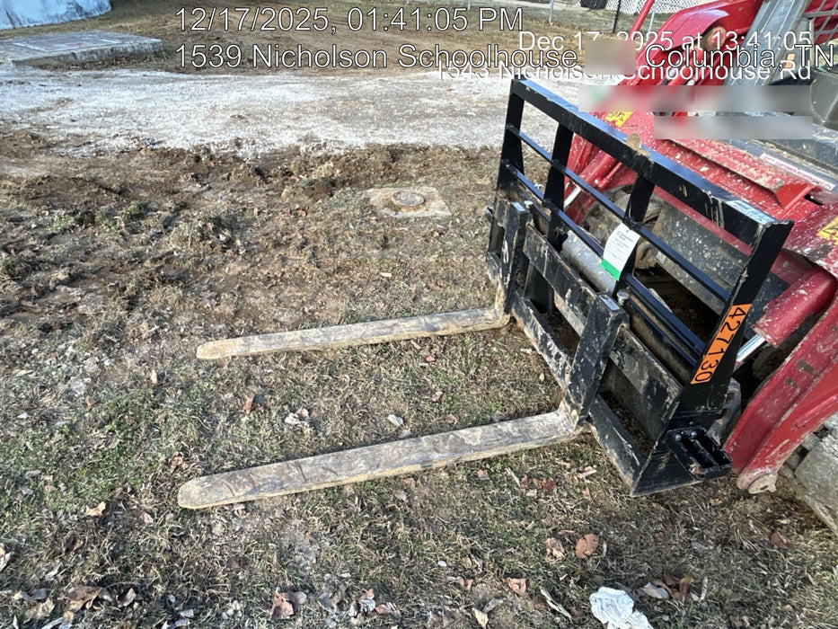 2024 ARROW MATERIAL HANDLING 48" Pallet Forks - Arrow