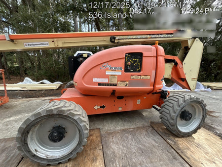 2019 JLG 600AJ