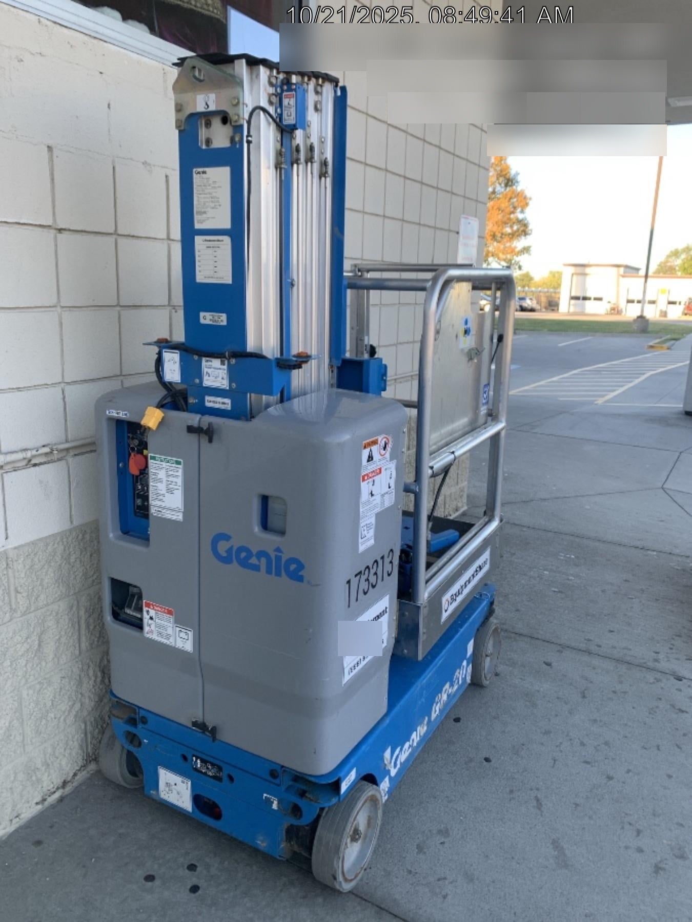 2021 GENIE GR-20