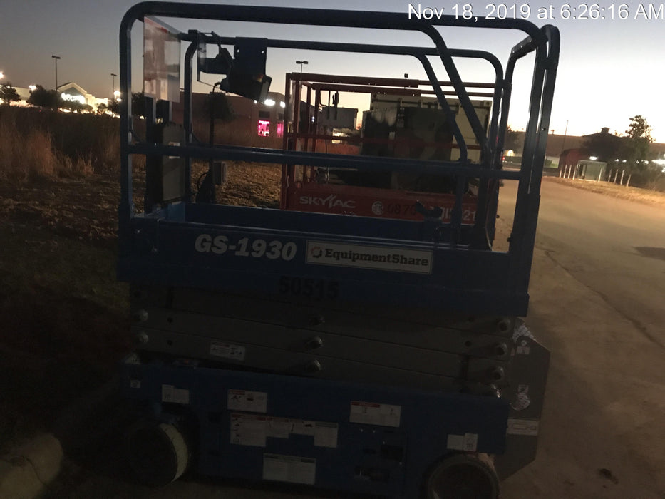 2019 Genie GS-1930 Fixed Rails with Chain Entry
