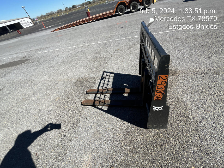 2023 BOBCAT 36" Mini Skid Steer Fork Carriage - Bobcat