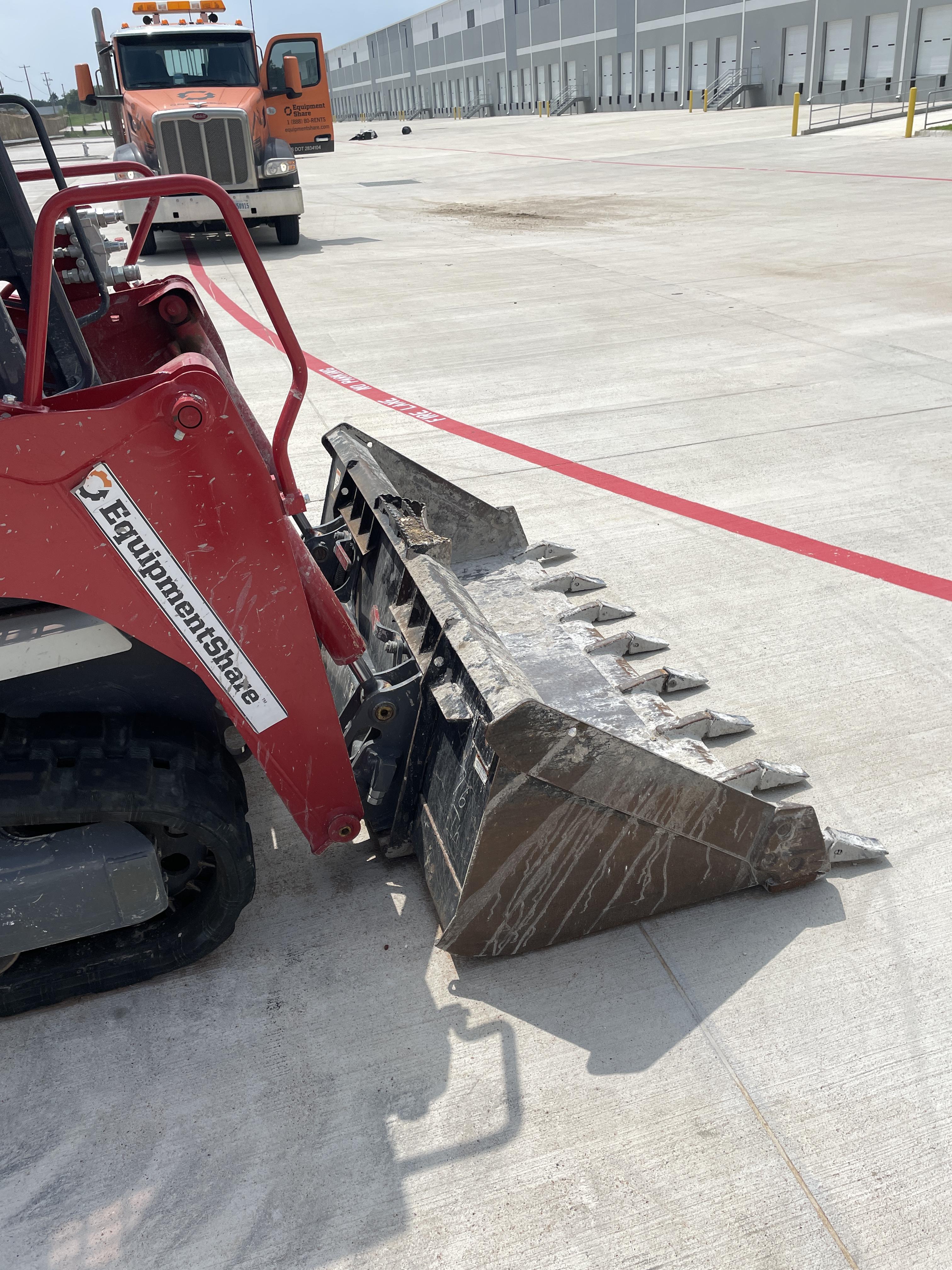 2023 TAKEUCHI TL6R