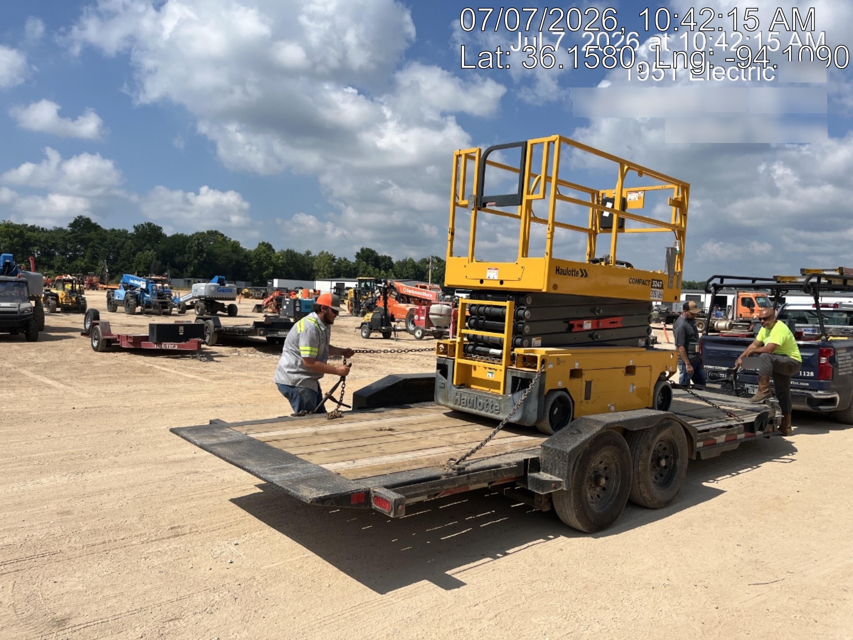 2023 HAULOTTE 3247 E