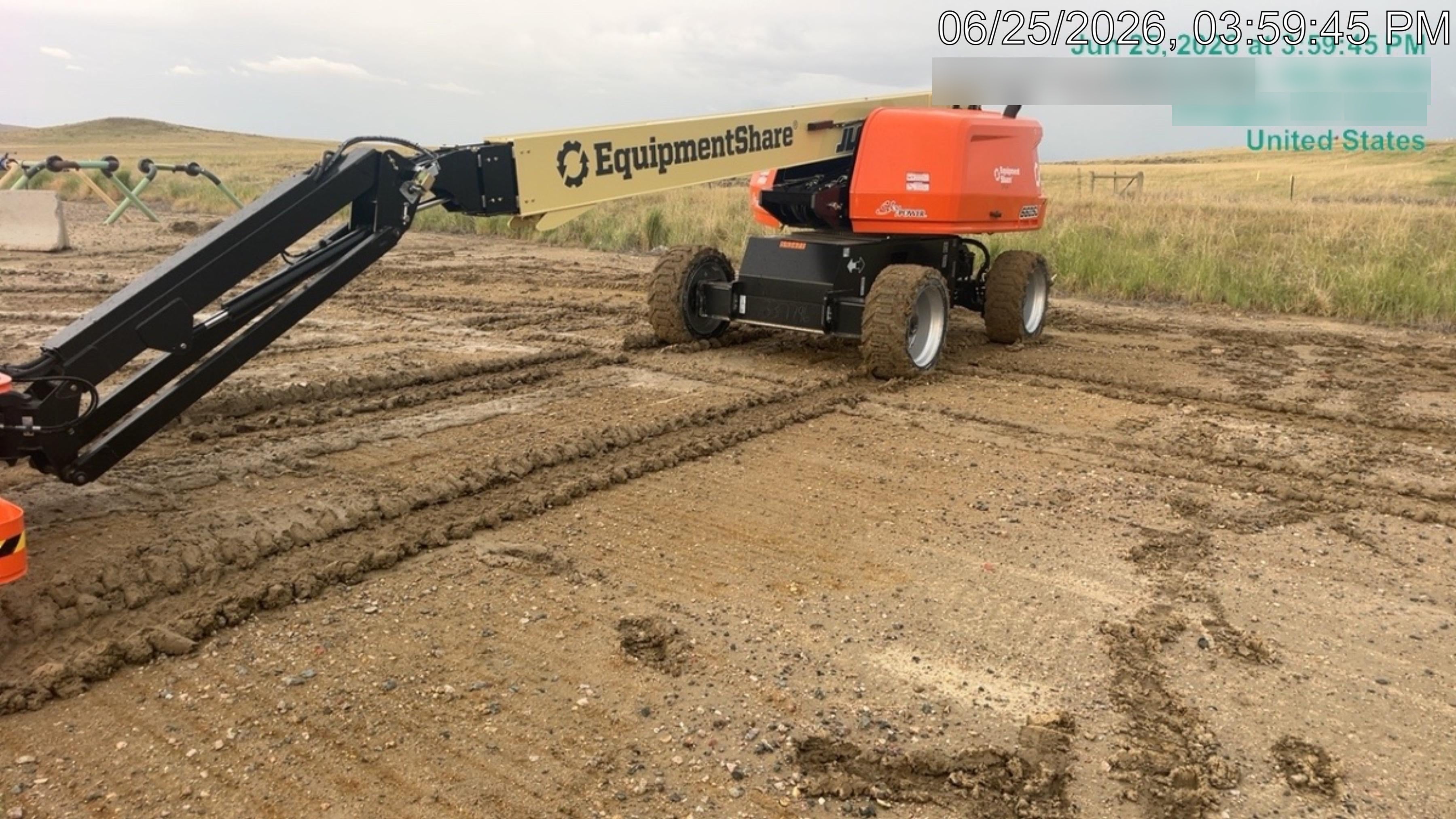2025 JLG 660SJ
