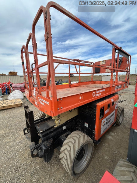 2022 JLG RT2669