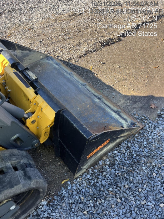 2025 JOHN DEERE 72" Skid Loader Bucket - John Deere C72
