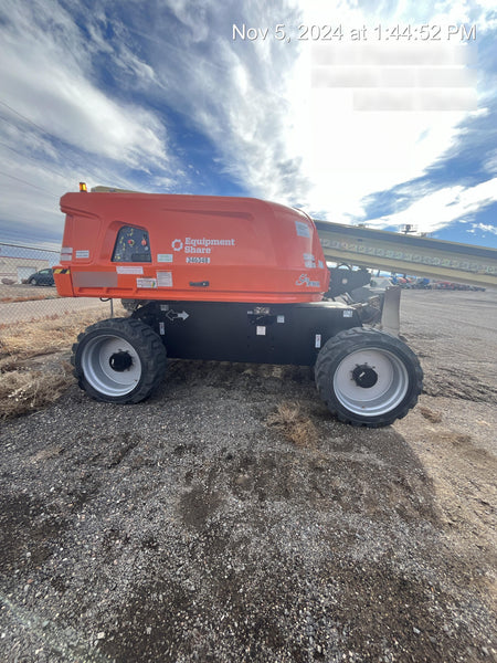 2023 JLG 600S
