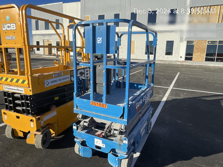 2022 GENIE GS-1432