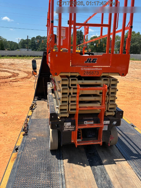 2022 JLG R4045